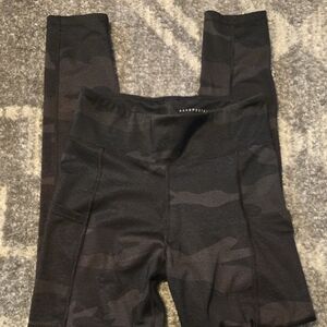 Aeropostale Black Camo Leggings